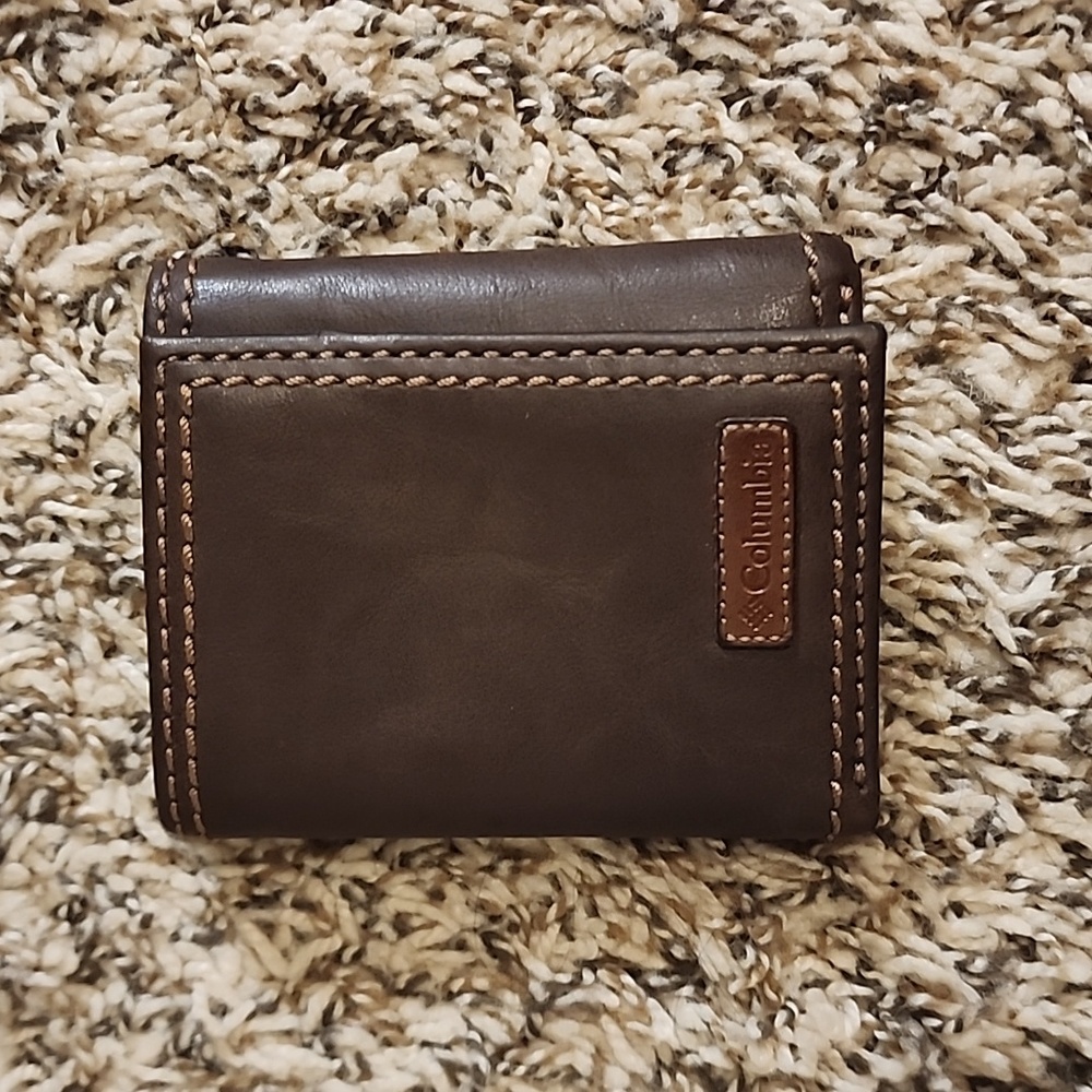 Columbia Men's Wallet